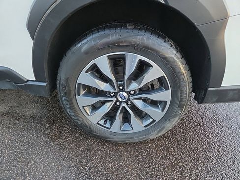 Certified 2023 Subaru Outback Limited image 10