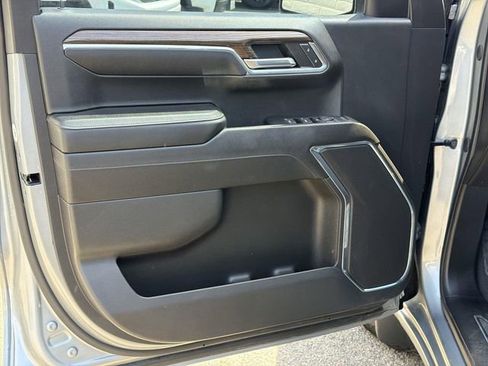 Used 2024 Chevrolet Silverado 1500 LT RWD image 21