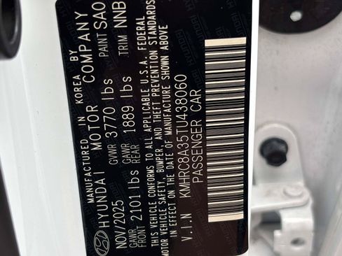 Used 2026 Hyundai Venue SEL FWD image 29