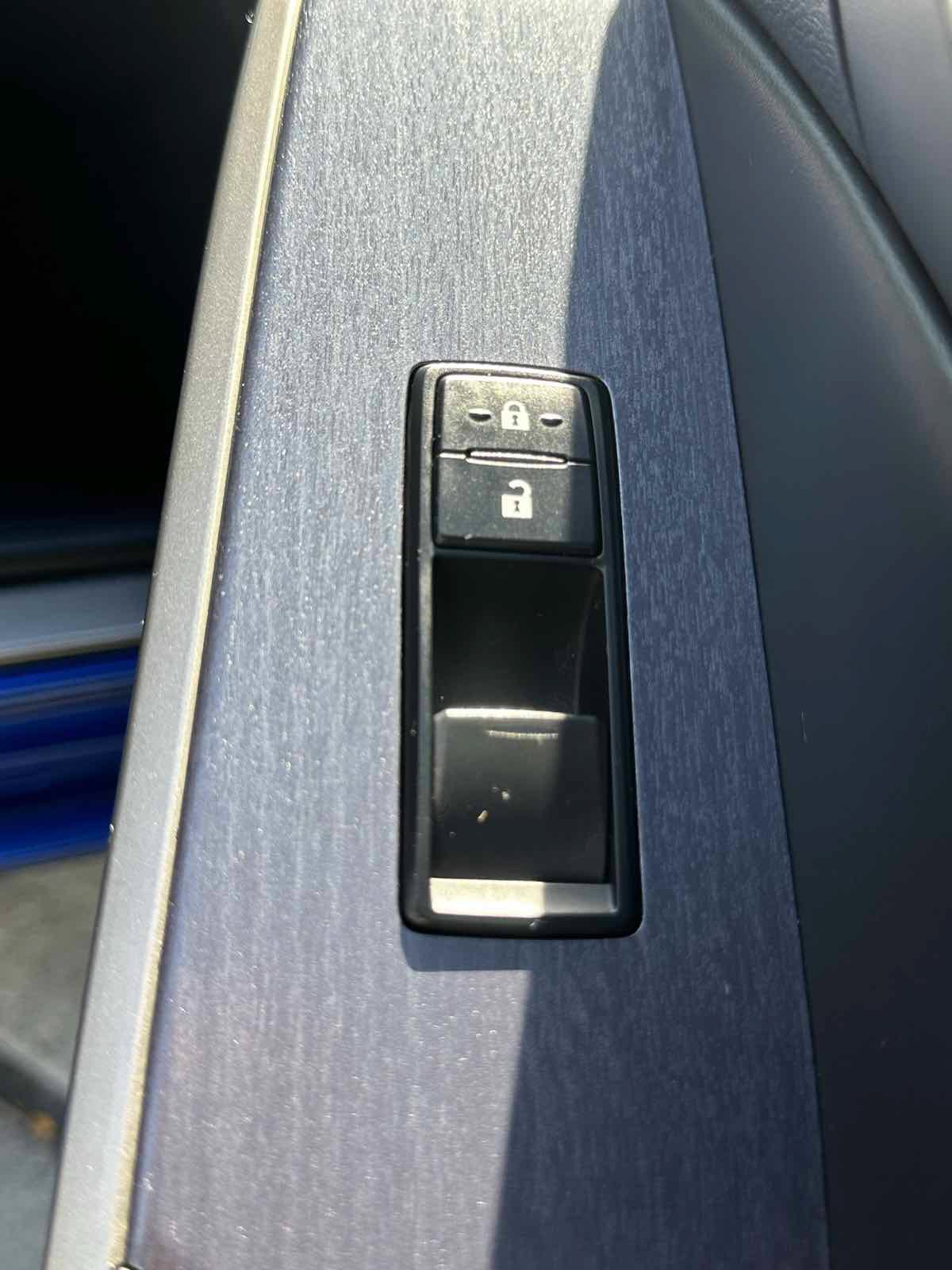 Used 2020 Lexus IS 350 F Sport w/ Blackline Edition AWD/4WD image 37