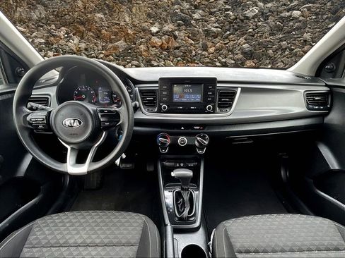 Used 2018 Kia Rio LX image 13