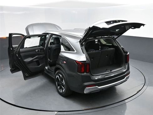 New 2025 Kia Sorento EX w/ EX Panoramic Sunroof Package image 28