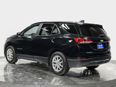 Used 2023 Chevrolet Equinox LT AWD/4WD image 4
