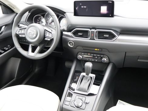 New 2025 MAZDA CX-5 AWD 2.5 S w/ Preferred Package image 16