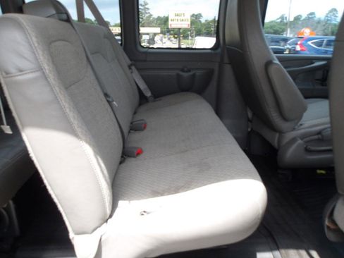 Used 2014 Chevrolet Express 1500 LT w/ LT Preferred Equipment Group RWD image 7