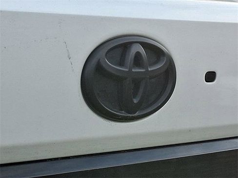 Certified 2024 Toyota Sequoia Platinum image 30