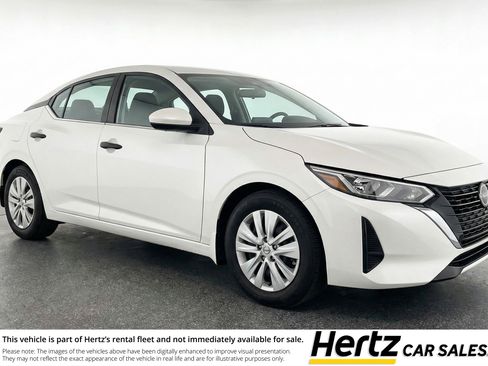 Used 2025 Nissan Sentra S FWD image 1