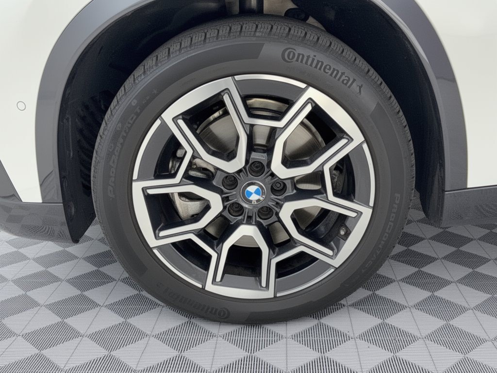 Used 2026 BMW X1 xDrive28i w/ Convenience Package AWD/4WD image 13