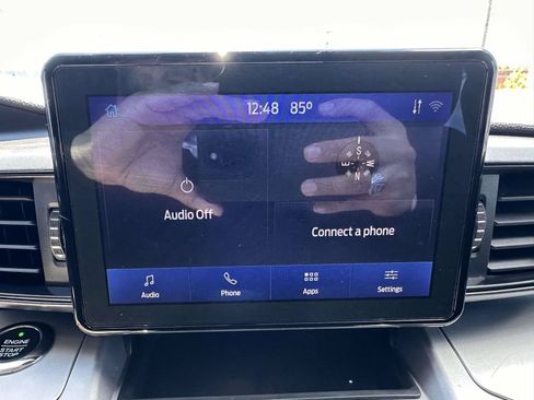 Used 2021 Ford Explorer XLT AWD/4WD image 23