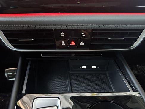 Used 2024 Volkswagen Atlas Peak Edition SEL image 30