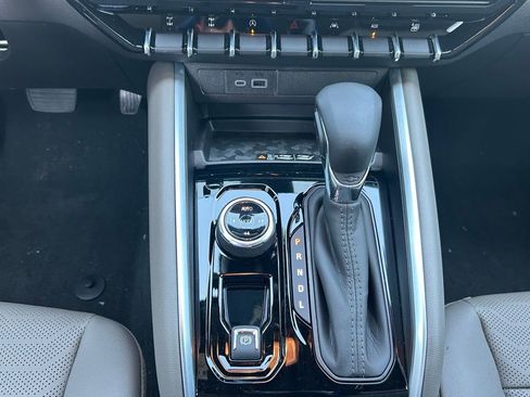 New 2026 Chevrolet Colorado ZR2 w/ Technology Package AWD/4WD image 20