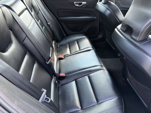 Used 2024 Volvo S60 B5 Core FWD image 28
