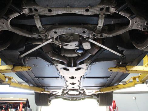 Used 2015 Chevrolet Corvette Z06 w/ 2LZ Preferred Equipment Group image 96