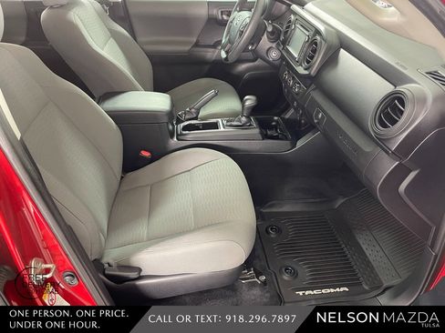 Used 2019 Toyota Tacoma SR image 44