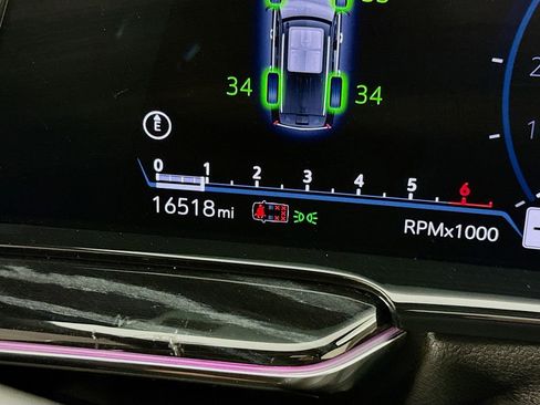 Used 2023 Cadillac Escalade Sport w/ LPO, Illumination Package image 12