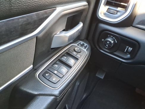 Certified 2024 RAM 3500 Big Horn AWD/4WD image 21