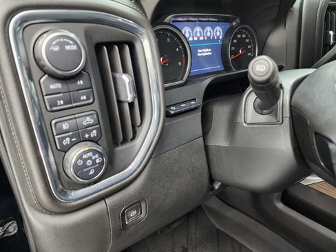 Used 2021 Chevrolet Silverado 2500 High Country w/ Z71 Off-Road Package image 44