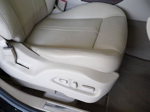 Used 2015 Cadillac SRX Luxury FWD image 29