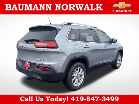 Used 2014 Jeep Cherokee Latitude AWD/4WD image 5