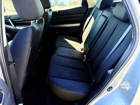 Used 2011 MAZDA CX-7 i SV FWD image 9