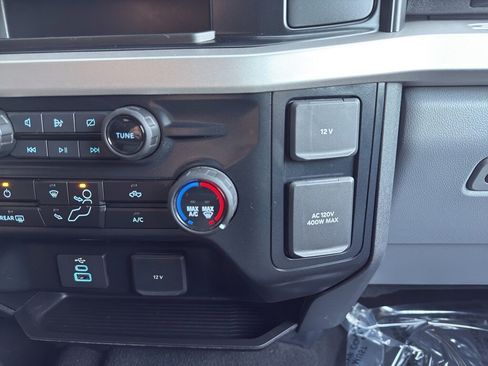 Used 2024 Ford F250 XLT image 26