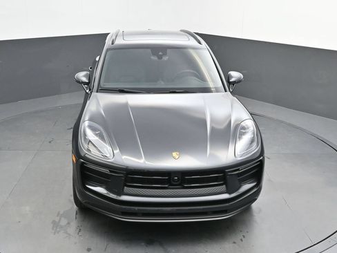 New 2026 Porsche Macan AWD/4WD image 31