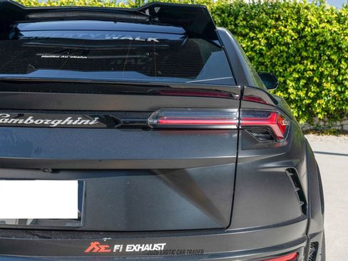 Used 2021 Lamborghini Urus image 73