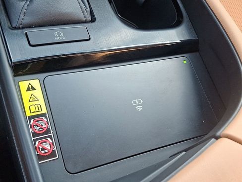 Used 2023 Lexus ES 250 w/ Premium Package image 26