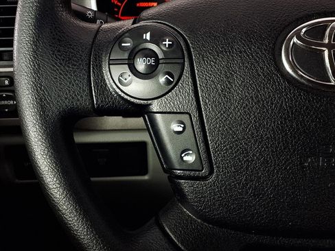 Used 2010 Toyota Tundra 2WD Double Cab image 5