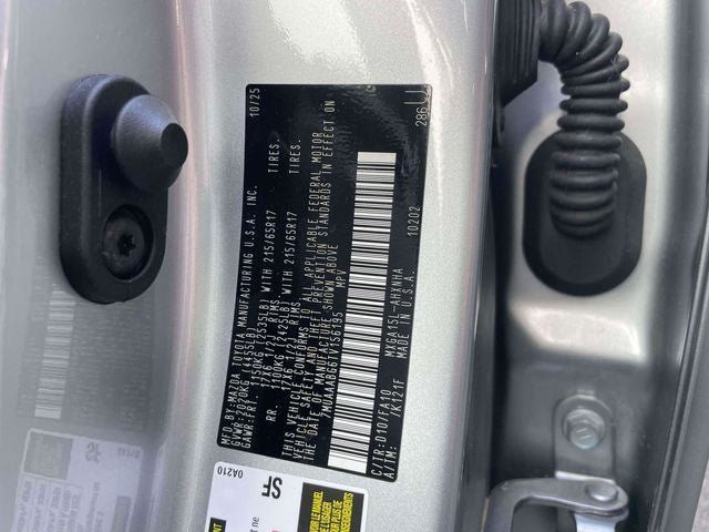 Used 2026 Toyota Corolla Cross L AWD/4WD image 19