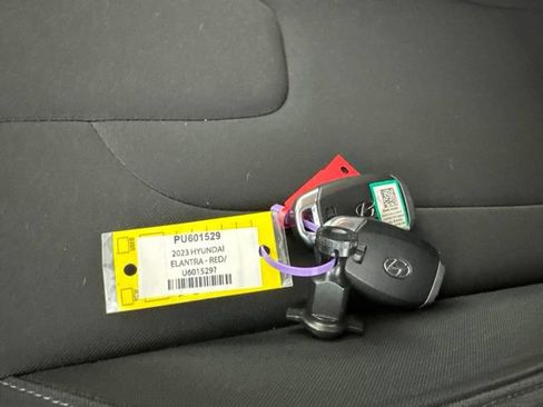 Used 2023 Hyundai Elantra SEL w/ Winter Weather Package FWD image 27