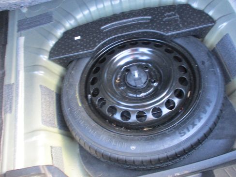 Used 2017 Chevrolet Malibu LS image 12