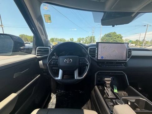Used 2023 Toyota Tundra Limited AWD/4WD image 17