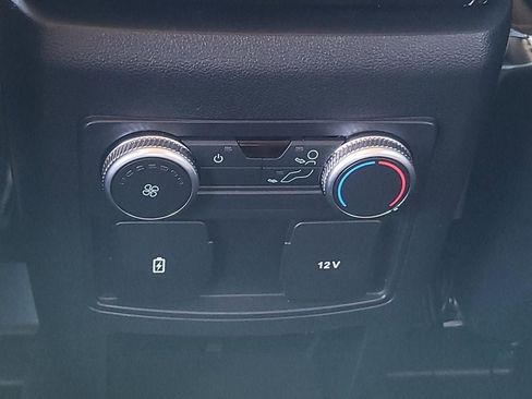 Used 2020 Ford Explorer XLT w/ Equipment Group 202A image 18