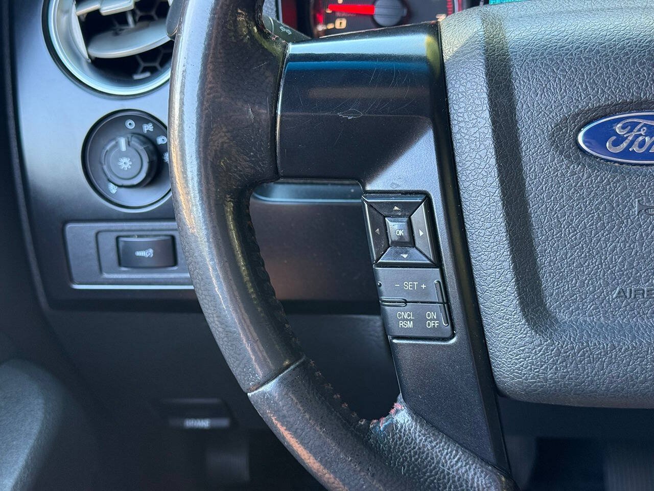 Used 2014 Ford F150 FX4 w/ FX Appearance Package AWD/4WD image 28