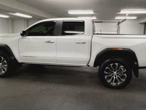 Certified 2023 GMC Canyon Denali AWD/4WD image 6