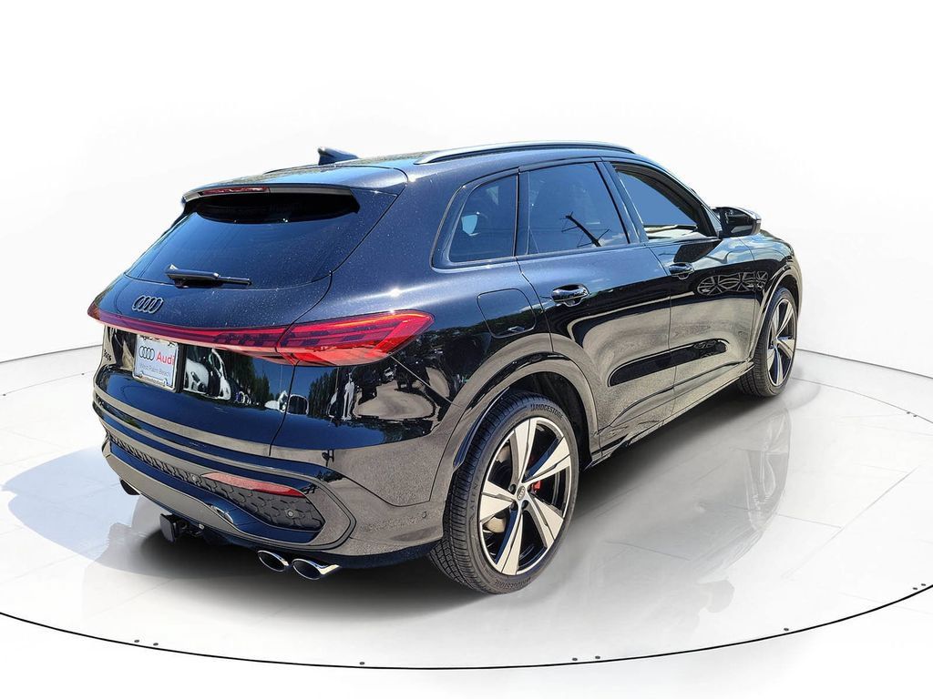 New 2026 Audi SQ5 Premium Plus AWD/4WD image 4