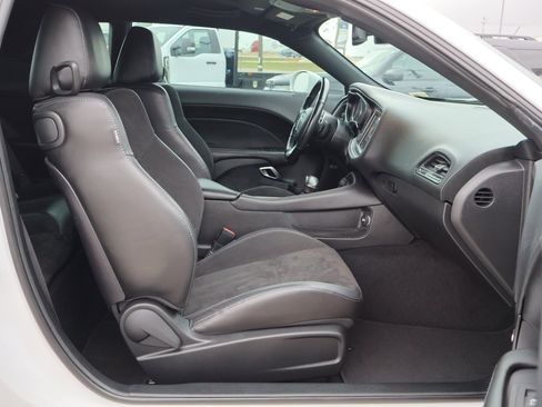 Used 2019 Dodge Challenger R/T Scat Pack image 29