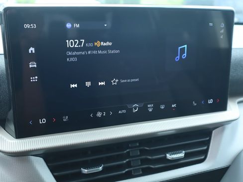 New 2026 Ford Explorer Active w/ Active Comfort Package RWD image 5