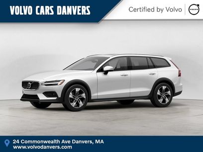 Used 2025 Volvo V60 B5 Cross Country Plus