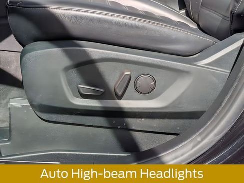 Certified 2022 Ford Edge SEL w/ Convenience Package image 18