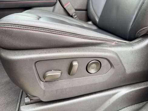 Certified 2024 Chevrolet Suburban RST w/ Sport Performance Package image 13