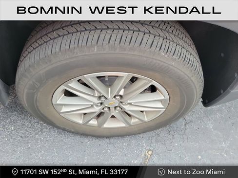 Used 2023 Chevrolet Traverse LT image 4