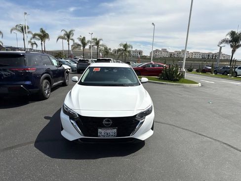 Used 2024 Nissan Sentra S FWD image 9
