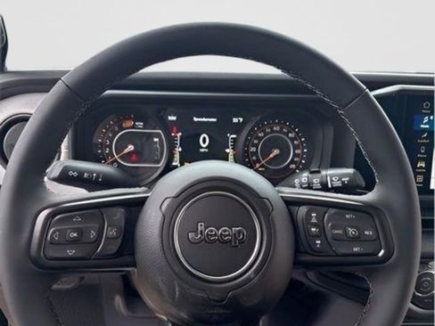 New 2026 Jeep Wrangler Unlimited Sport AWD/4WD image 15