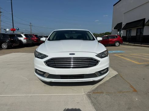 Used 2017 Ford Fusion S w/ Equipment Group 101A FWD image 2