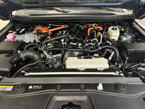Used 2025 Toyota Land Cruiser AWD/4WD image 9