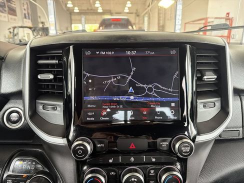 Used 2020 RAM 1500 Big Horn AWD/4WD image 15