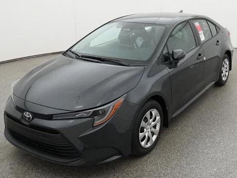 New 2026 Toyota Corolla LE FWD image 32