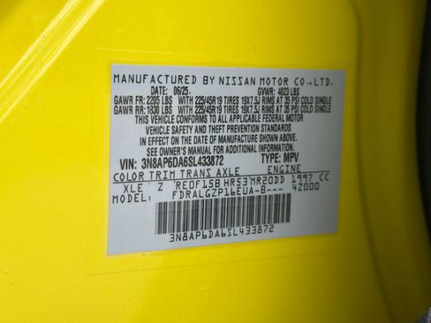 Used 2025 Nissan Kicks SR FWD image 33